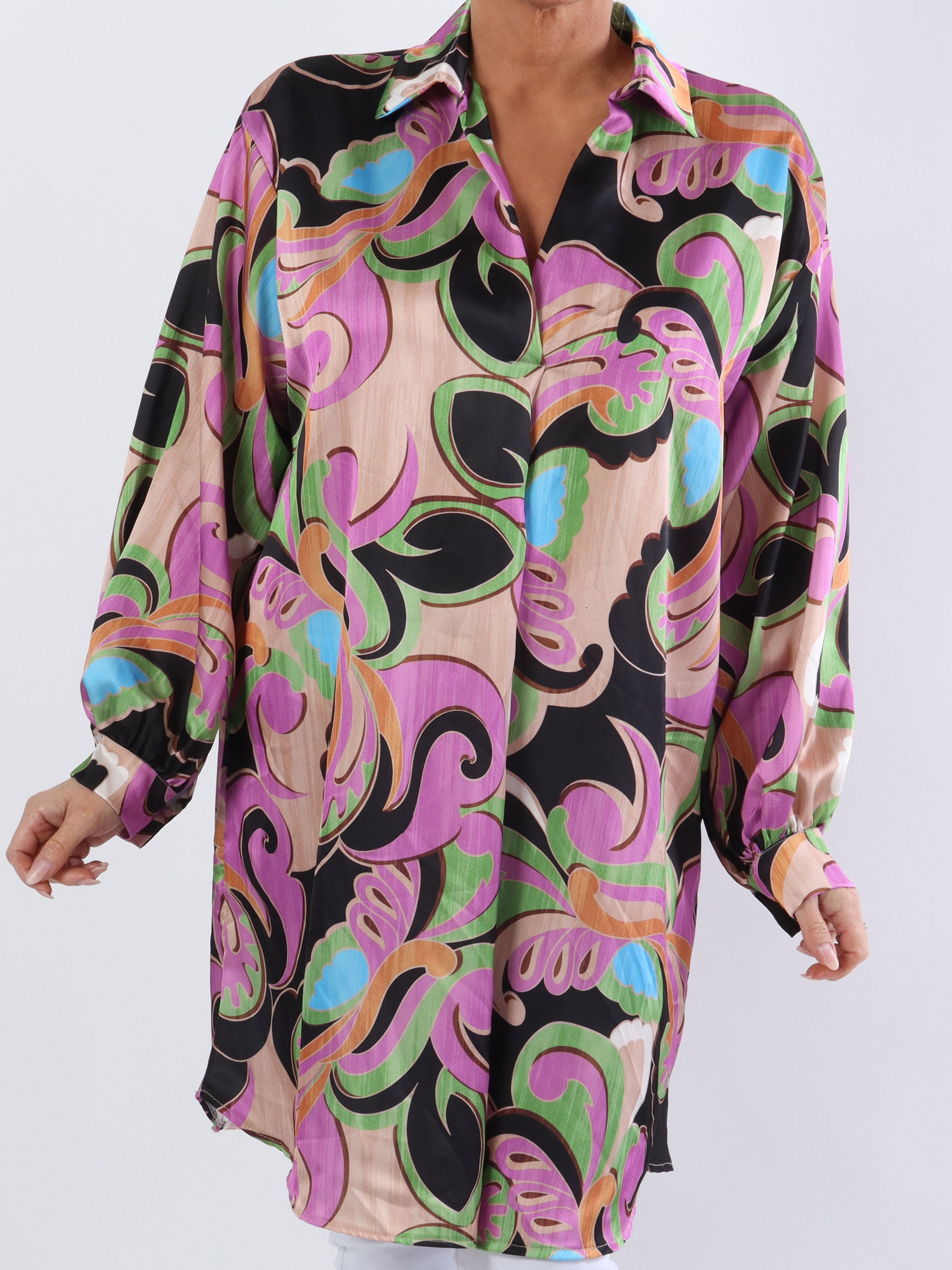 Happy Dress - Flerfarvet plus size skjortekjole i silkelook